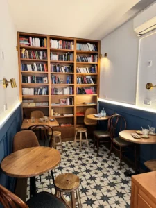 Gatopardo Librería Cafetería